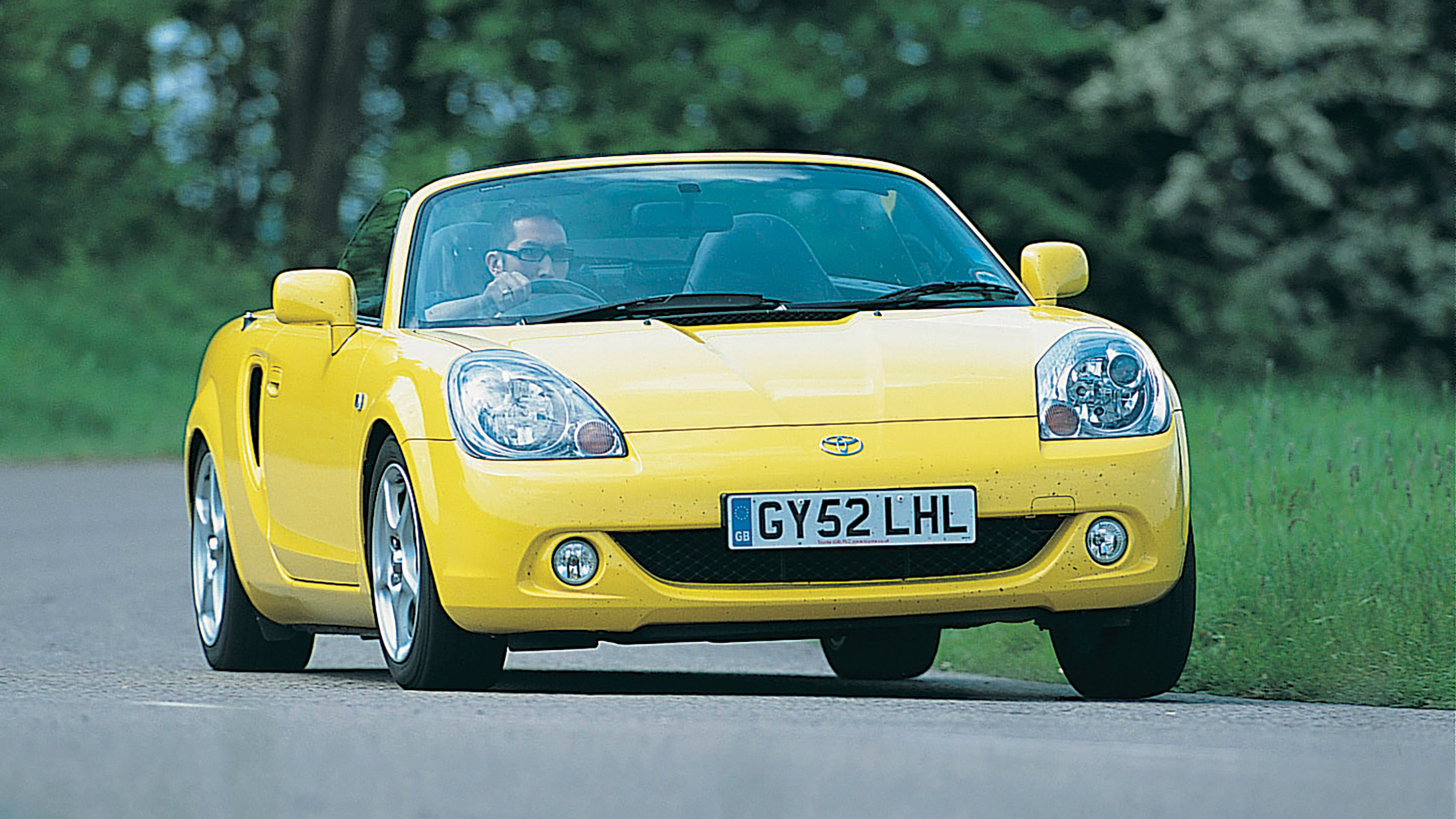 introduce-168-images-2005-toyota-mr2-spyder-specs-in-thptnganamst-edu-vn